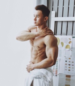 asian-men-x: Like man and towel.