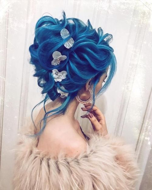 harmonyhairsalem: Now, colored hairstyles for wedding days are a thing. Here are stunning colored we