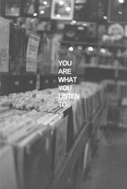 dr3ams&ndash;i-n-s-p-i-r-e:  Music. | via Tumblr στο We Heart It -http://weheartit.com/entry/125974474