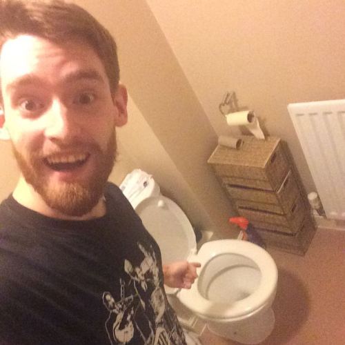 Big shoutout to my toilet, he takes a lot of shit.