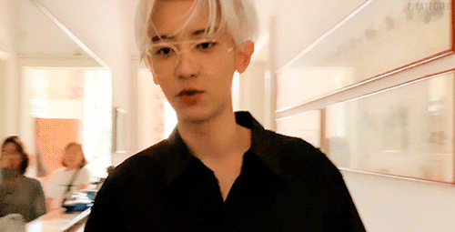 He Knows How To Steal Everyones Heart