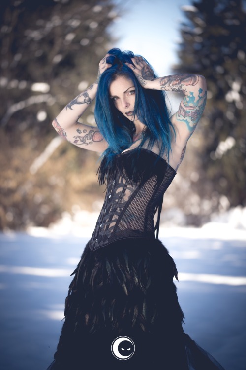 Porn inblackphoto:  Riae|snow|wood|blackdress|NOPHOTOSHOP mod: photos