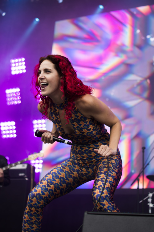 MS MR @ Groovin the Moo Maitland 2016. Most fave band to photograph, holy moly. So much dancing and 