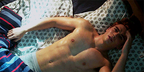 photogenicsoul:  Archie, did you have a naughty dream?