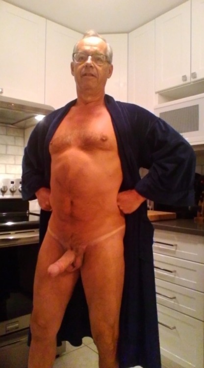 jojopal07:  Sexy daddy