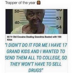 coocheecutters:  theskyelifee:   kicksthatfly:  Free Abuela  ^^^^^^   Free Grams!