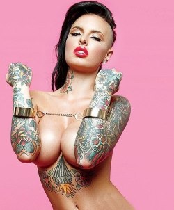 rowshark:  Christy Mack