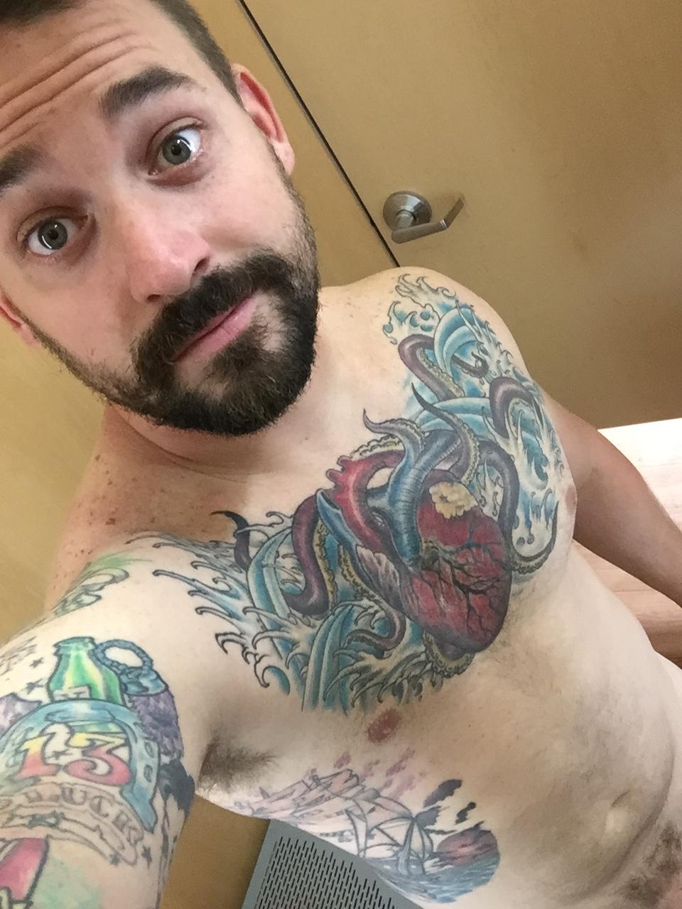 2southboysnz:  mmmm very sexy woofWe are NOW accepting submissions, feel free to