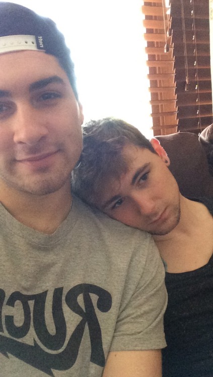 nishlo:if u say we aren’t the cutest couple u ever saw id probably call u a liar