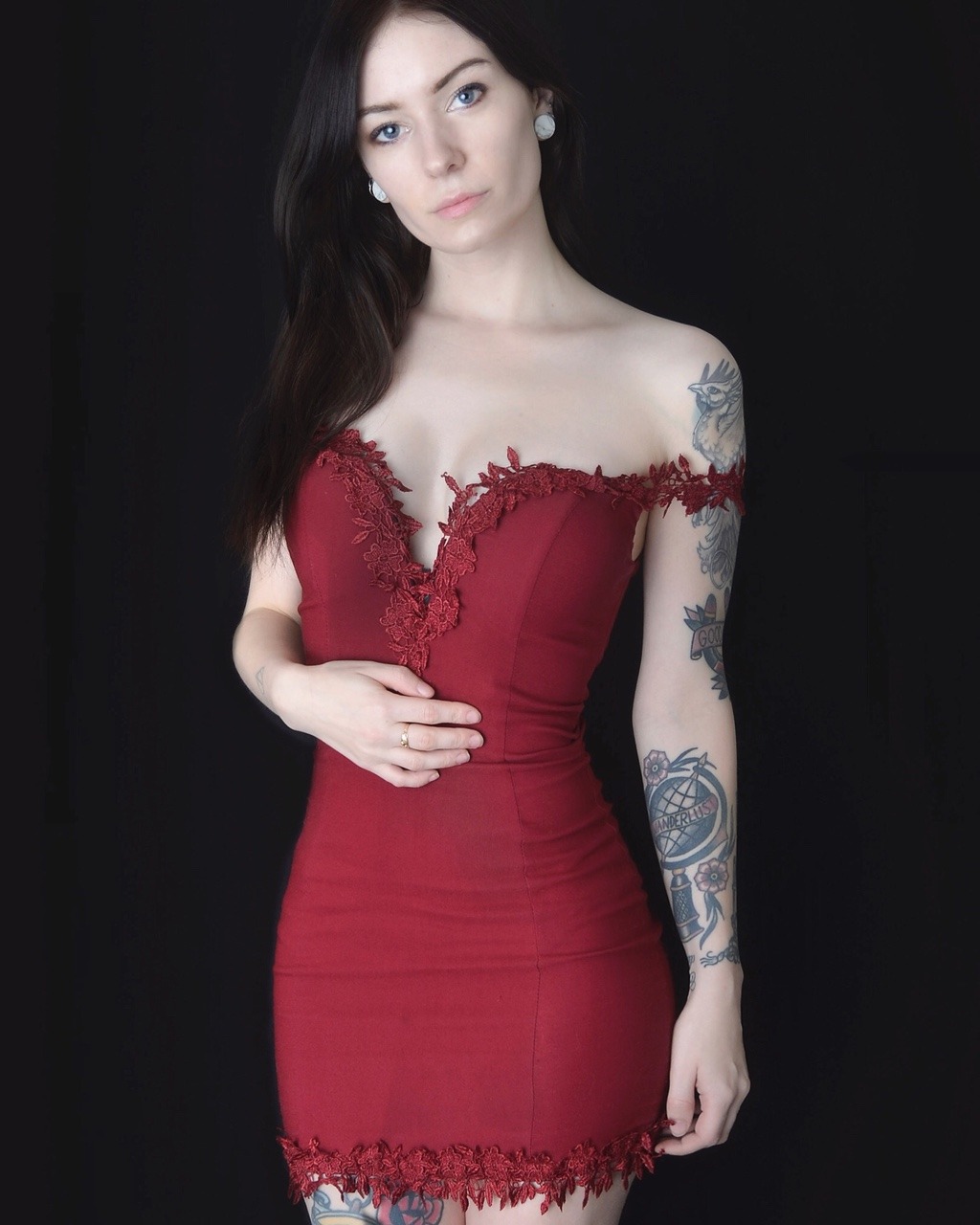carpe-noctvm:  Happy New Years guys!