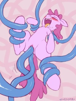 archesponiesandhentai:  Berry Punch and Tentacles