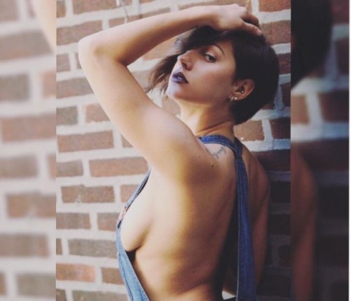 danibbarefeet: Sexy fetish model Virgina Sanchez! @virginiamsanchez Friends with The famous Kristie 