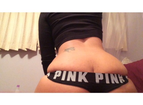 mr-cali-green:  Here’s some cute ones from a video I did 💕😇  Ig - illiana_theangel Twitter - queenilliana  SC - stpdrpndryhmp Submitted by stopdropndryhump.tumblr.com  Follow all her social media accounts and ask about her videos they’re worth