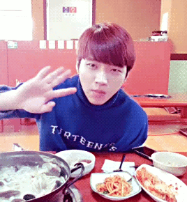 damn-it-sungyeol:  #boyfriendmaterial
