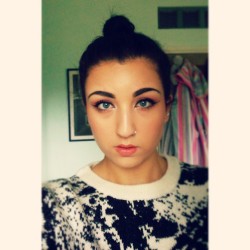 It&rsquo;s a new #jumper kinda day! #selfie #me #face #bun #eyebrows #wingedeyeliner