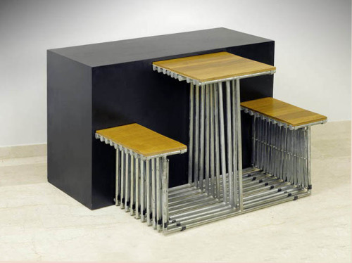 Uwe Fischer, Klaus-Achim Heine, Studio Ginbande: Tabula rasa, 1987. Table & Bench Combination, h