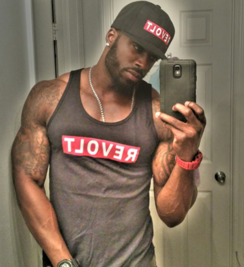 hottiesofthiscentury:  blackgayporn:  #SeriouslySexySundays wraps up with the incredibly