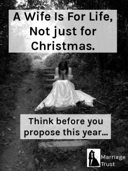 lolfactory:  After seeing half of my Facebook propose over Christmas… ☆ funny tumblr ☆ funny reblogs 