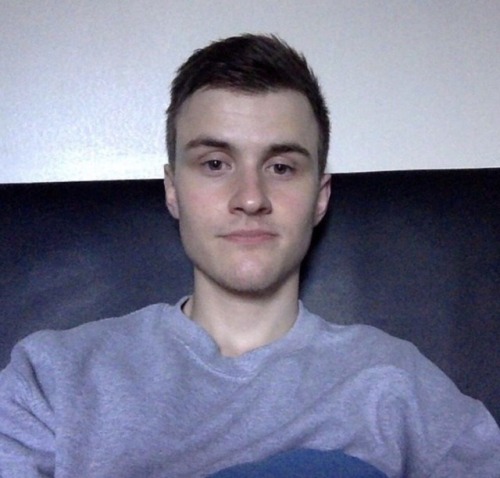 b4itguys: 21 year old Twink from Barnstaple - UK