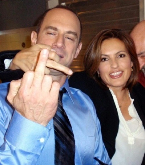 hauntedvillage:  traffficinthesky:   danieldesarino: Put this on my gravestone   i watch law and order svu all the time, i love them!