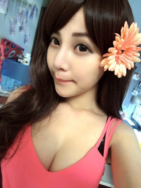 pretttysexybabes:  SYT  Zhang Xiangxiang part 1