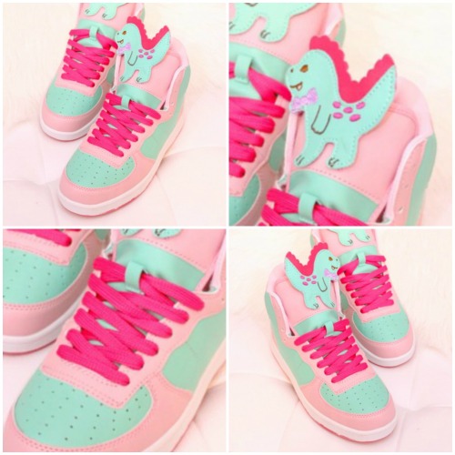 riemarieke:  Shoes at Fashion Kawaii / Use discount code RIEMARIEKE to get 10% off every purchase / Please don’t remove text
