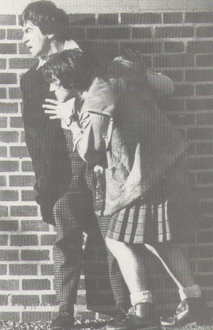 softclassicwho:  allonsyrapunzel:  I love the original picture too much, I had to