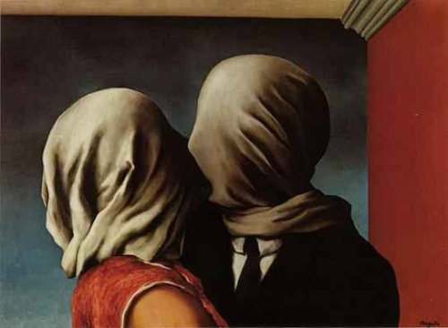 garcipnf:  Me gusta el amor subversivo, las pecas, las rodillas de las mujeres y sus largos cabellos, las risas de los niños, o una niña corriendo por la calle. René Magritte