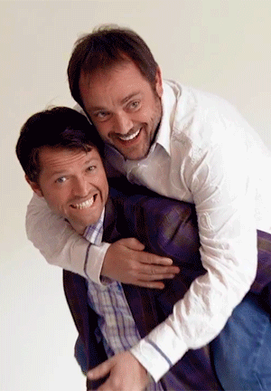 supernaturalapocalypse:  Misha Collins and Mark Sheppard (x)