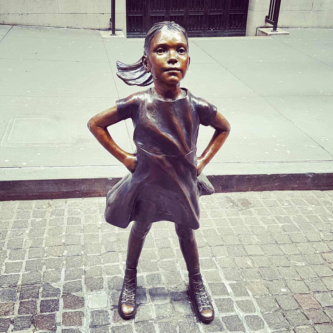chi-va-piano-arriva-dopo:   Fearless Girl on Wall Street  “Know the power of women
