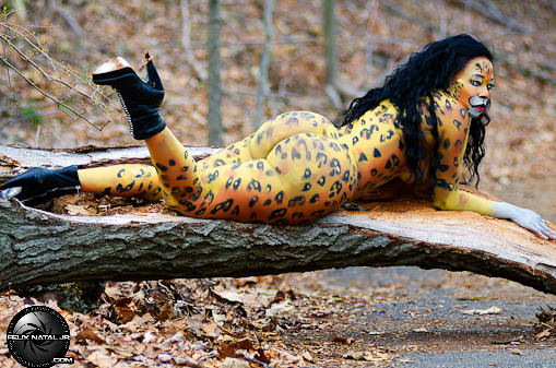 freshblackwomen:  Angel Face: Bodypaint