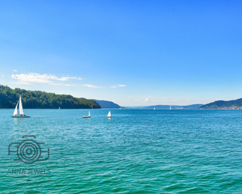 Lake Constance - Germany (by Anna Jewels (earthpeek))bit.ly/2LOiAee