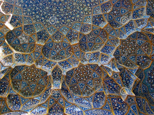 coolthingoftheday - Muqarnas - also known as stalactite tiling -...