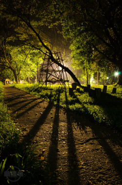 lensblr-network:  The playground/obstacle course in front of UP CHK. It’s amazing how some places come alive differently at night. by Michael ang  (theaverageenthusiast.tumblr.com) 