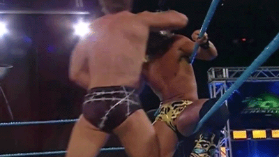 rwfan11:  ….not sure if he is Jon or Dean in this match but what matters is……………CHEEKS!