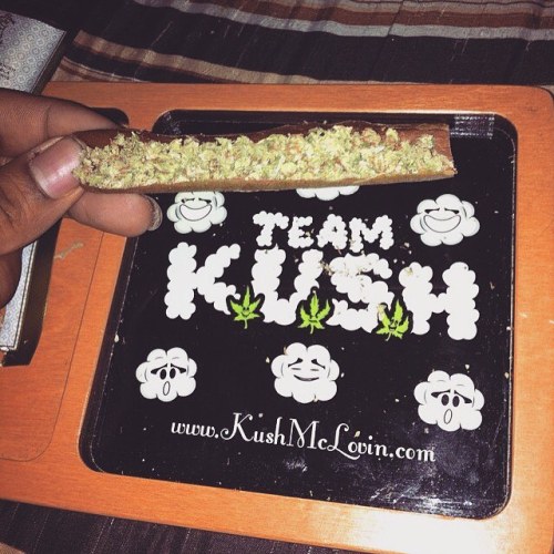 Roll up in style w/ a #TeamKUSH rolling tray (at Cloud 9)