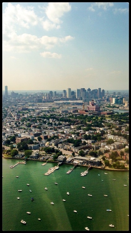 rocandnot2roll:  Providence, RI from the sky. ( Source: Roc )