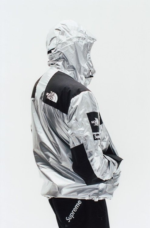 SUPREME X THE NORTH FACE“Metallic”April 5thPart 1 of 2