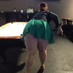 weliketoplay7384:  How do you like the view boys and girls? ;)  There is a “too thick”!