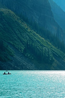 r2–d2:  Lake Louise by (amy.herbs)