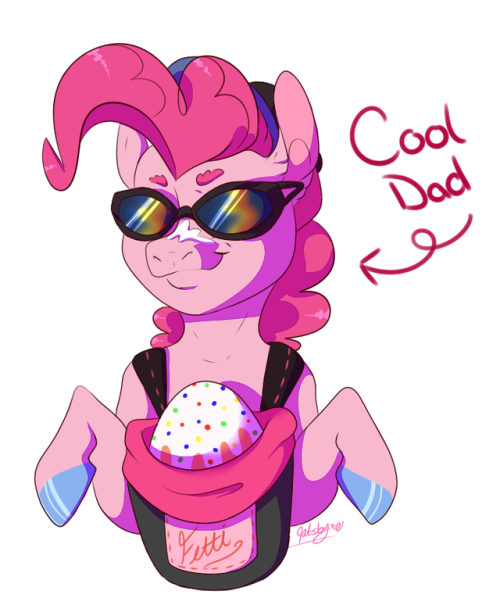 worgenbreath:Pinkie Pie is definitely a good old fashion, cargo short-wearin, white tennis shoe spor