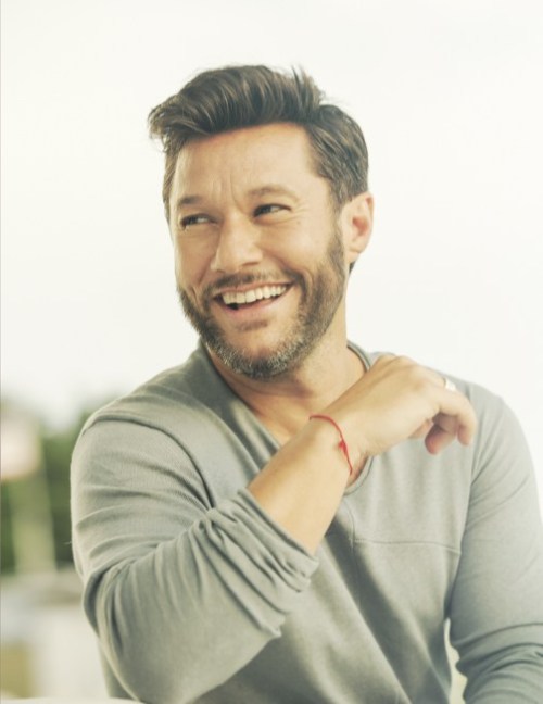 Diego Torres (cantante argentino)Watch: “Sueños" on YouTube