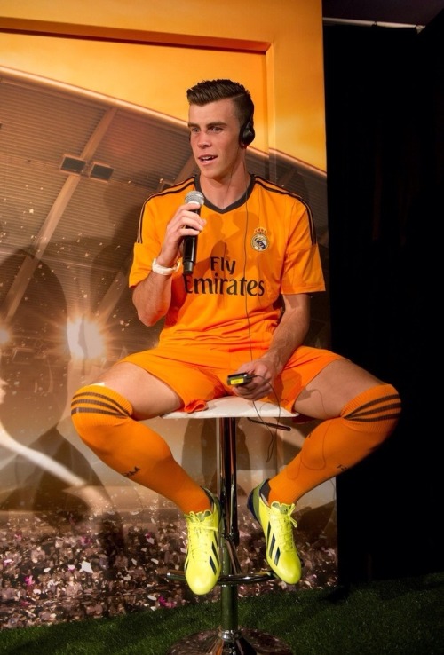 soccersocksfreak:  http://soccersocksfreak.tumblr.com/