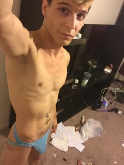 prettiboijay92:  Fucking tumbler cute bois need to start hitting me up yo