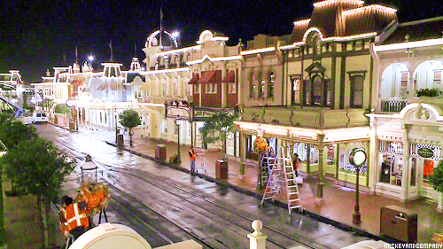 mickeyandcompany:  Magic Kingdom Park Decorated for the Holidays 