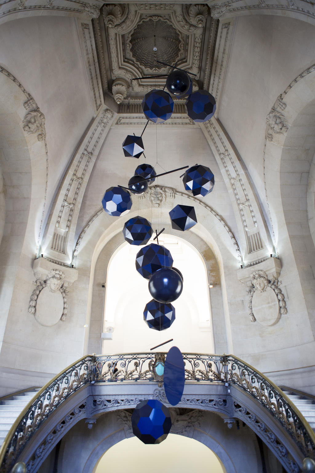 crossconnectmag:  Xavier Veilhan  (1963) is an internationally acclaimed artist based