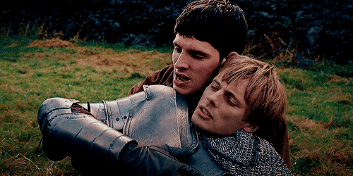 colinmorganshair:Their faces here, their heads touching together… Merlin leaning his cheek against A