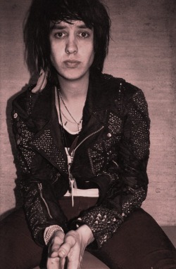 officaljuliancasablancas:  I loved this jacket