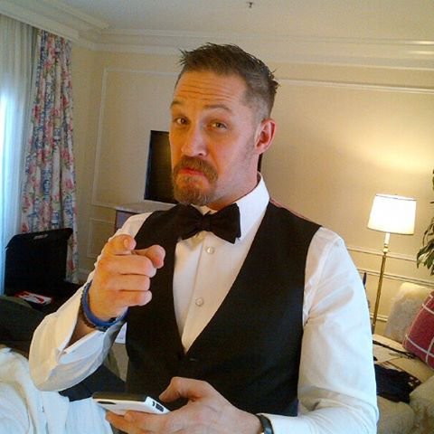 Sex arthurfknshelby:Tom Hardy pulling his De pictures