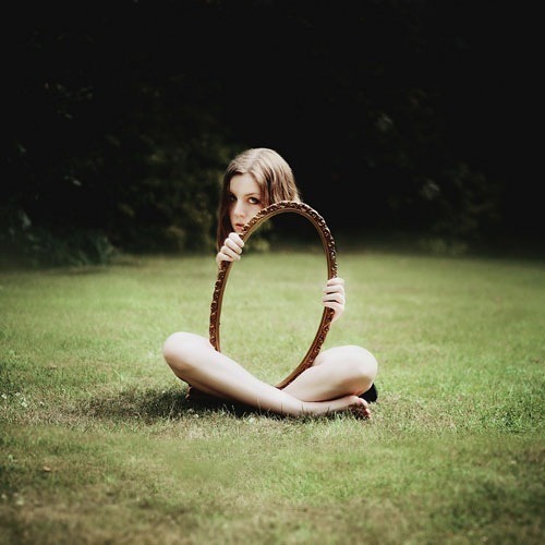 You know what&rsquo;s awesome? SOURCING THINGShttp://laurawilliamsphotography.tumblr.com/post/61028433749/invisible-on-flickr